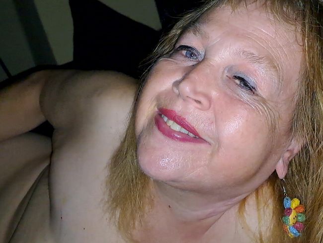 Blasflittchen's Porno Video: Dein bla*flittchen macht es gern - POV