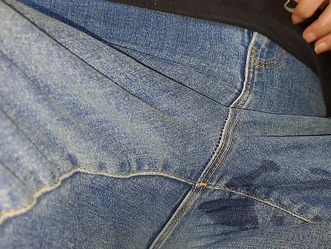 bla*flittchen Porno Video: Bin sowas von geil und nass