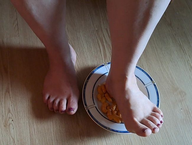 bla*flittchen Porno Video: crushing Snack