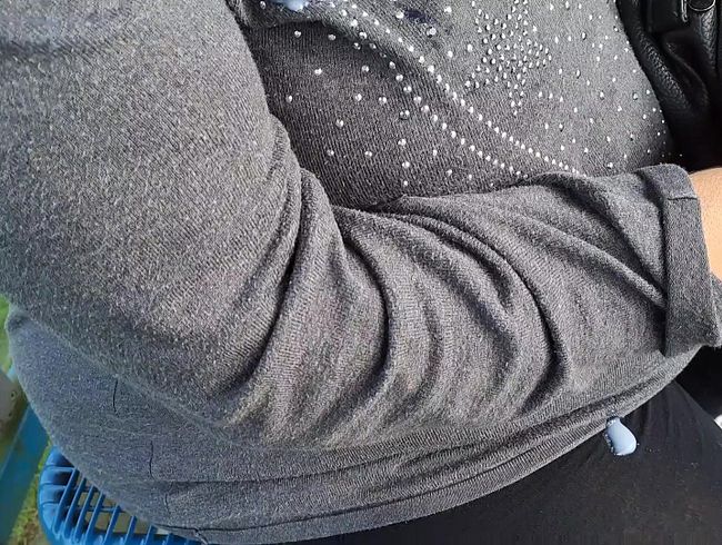 bla*flittchen Porno Video: cum in public - an der Bushaltestelle