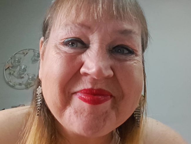 bla*flittchen Porno Video: Ich nehm gern schwä**e in mein Mund