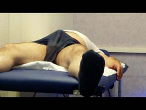 bla*flittchen Porno Video: Penismassage- hand**b Service