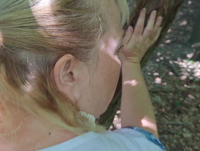 bla*flittchen Porno Video: POV - von hinten ein verdrückt bekommen