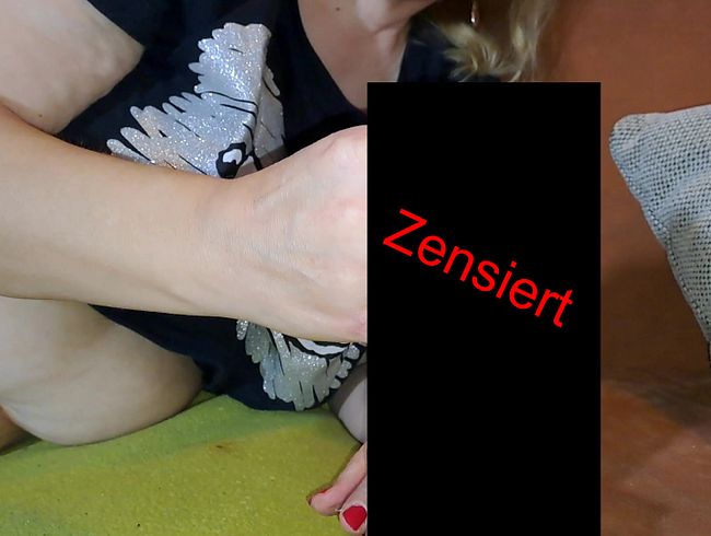 bla*flittchen Porno Video: Prallen Kolben in der Hand - meine erfahren fin**r