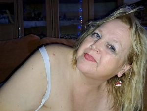 bla*flittchen Porno Video: zärtliche fin**r für (d)ein Penis